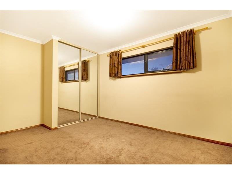 9 Harvey  Cct, Mawson Lakes SA 5095