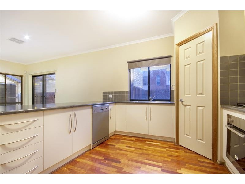 9 Harvey  Cct, Mawson Lakes SA 5095