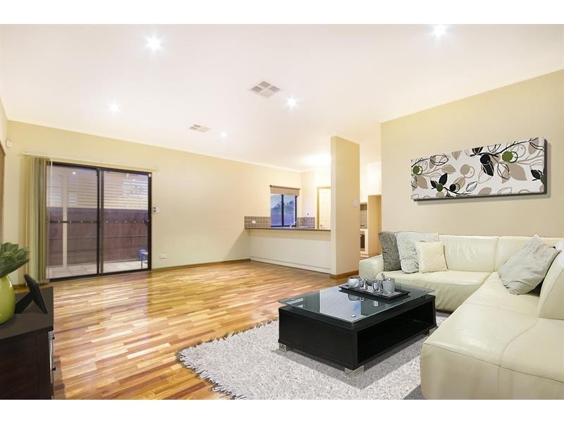 9 Harvey  Cct, Mawson Lakes SA 5095