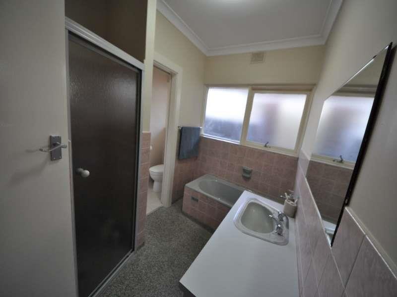 9 Beachway Ave, Semaphore Park SA 5019