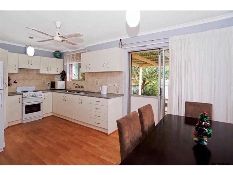 10 Kerrison Ave, Ridgehaven SA 5097