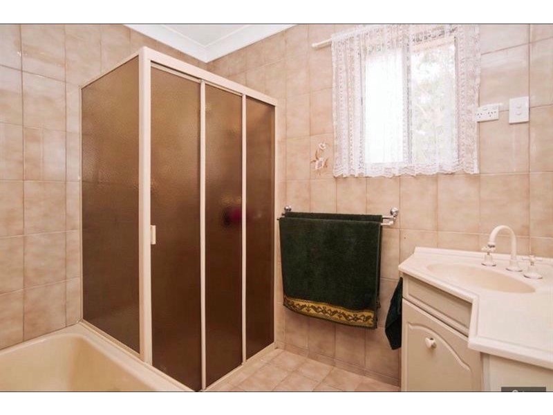 10 Kerrison Ave, Ridgehaven SA 5097