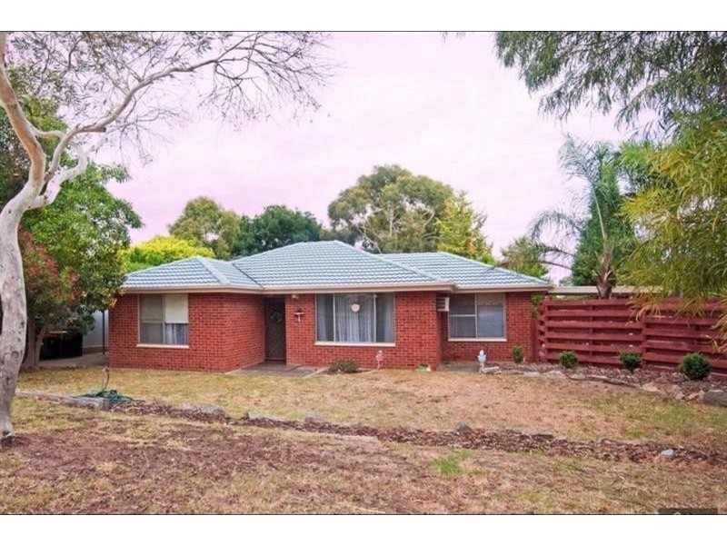 10 Kerrison Ave, Ridgehaven SA 5097