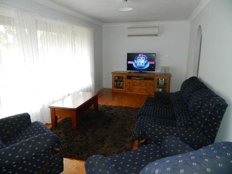 22 Baradine Dr, Ingle Farm SA 5098