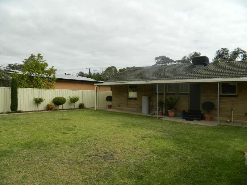 22 Baradine Dr, Ingle Farm SA 5098