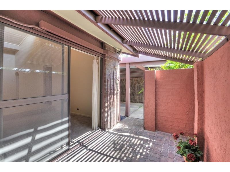 2/23 Collingrove Ave, Broadview SA 5083