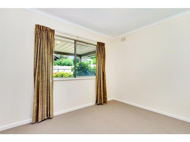 40 Beaufort Cres, Felixstow SA 5070