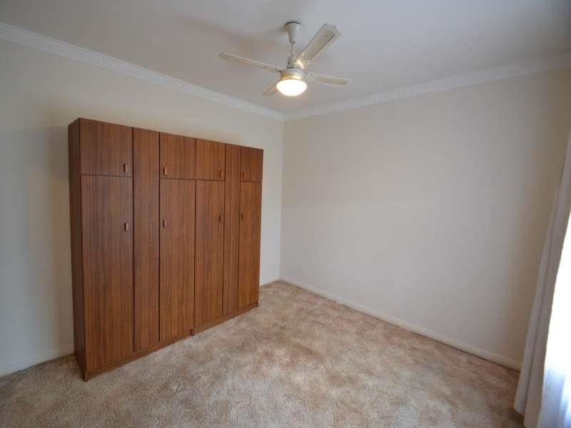 10 Munro Ave, Sefton Park SA 5083