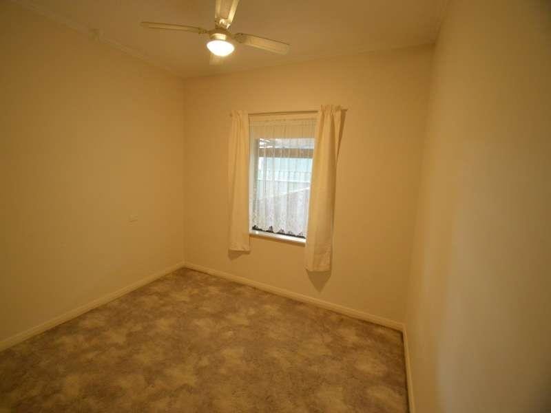 10 Munro Ave, Sefton Park SA 5083