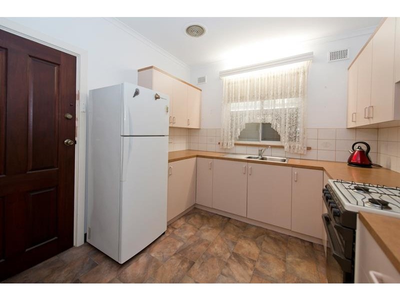 8 Jaffrey St, Blair Athol SA 5084