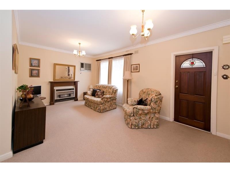 8 Jaffrey St, Blair Athol SA 5084