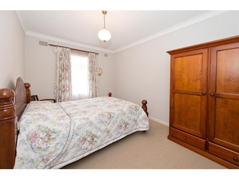 8 Jaffrey St, Blair Athol SA 5084