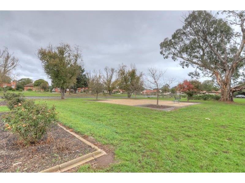 8 Jaffrey St, Blair Athol SA 5084