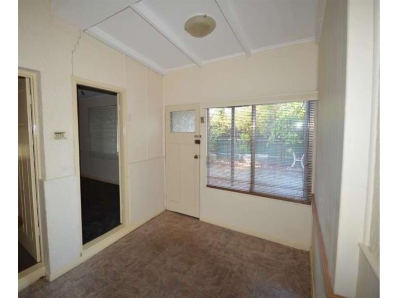 1 Jellicoe St, Broadview SA 5083