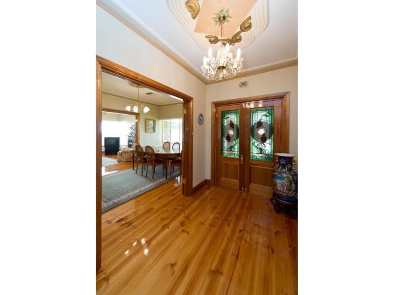 107 Churchill Rd, Prospect SA 5082