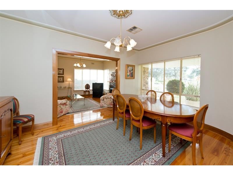 107 Churchill Rd, Prospect SA 5082