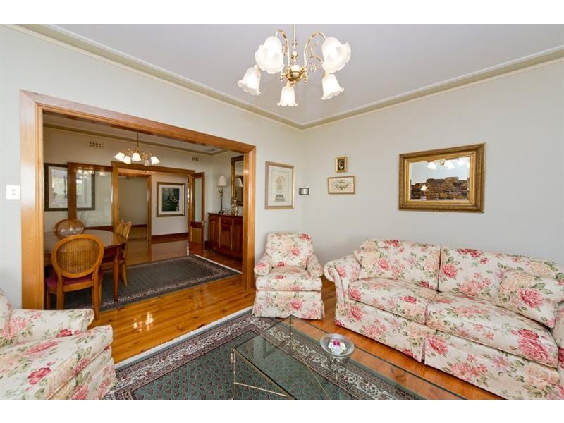 107 Churchill Rd, Prospect SA 5082