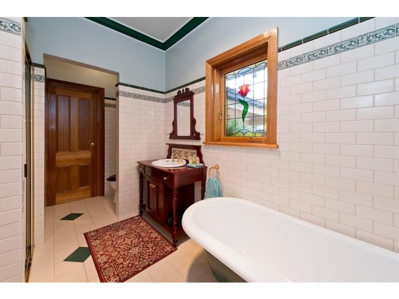 107 Churchill Rd, Prospect SA 5082