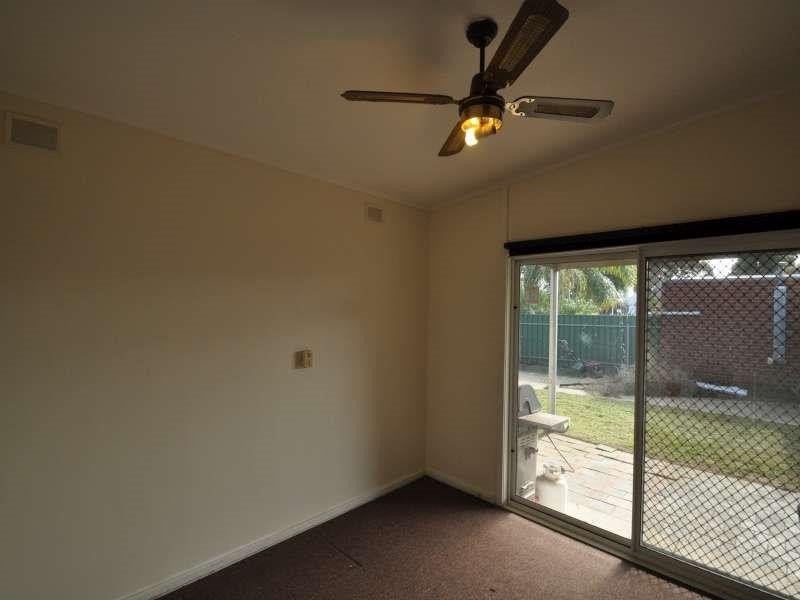 12 Bayer Ave, Prospect SA 5082