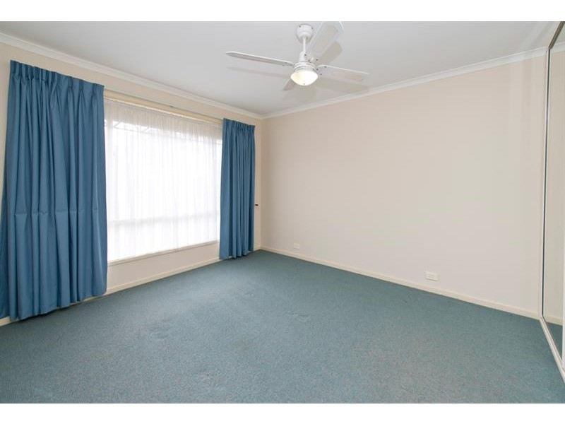 57 Douglas Rd, Salisbury East SA 5109
