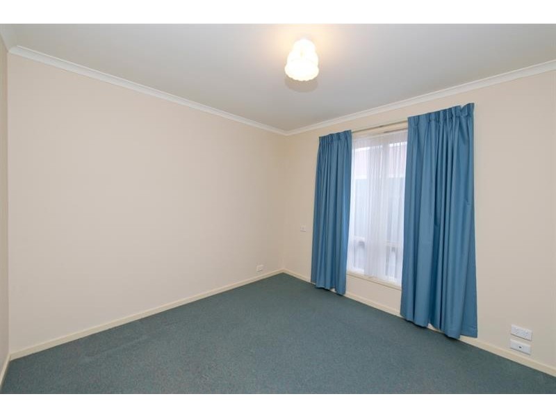 57 Douglas Rd, Salisbury East SA 5109