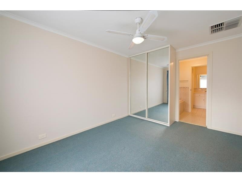 57 Douglas Rd, Salisbury East SA 5109