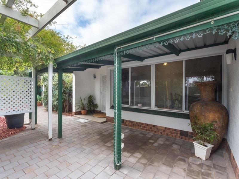 5 Somerset Ave, Clearview SA 5085