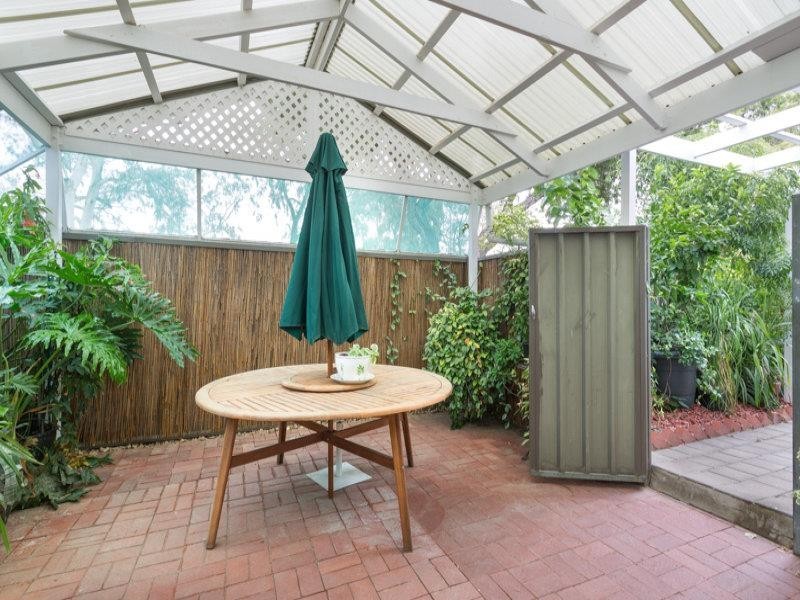 5 Somerset Ave, Clearview SA 5085
