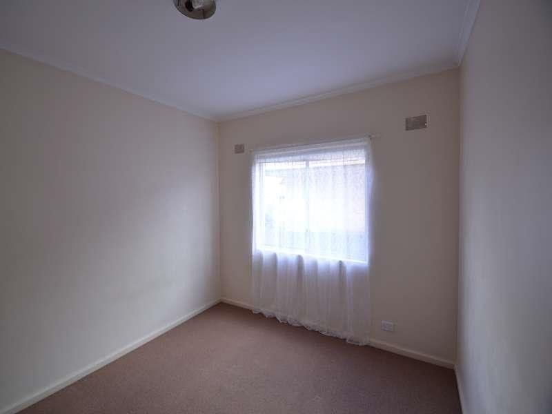 116 Nelson Rd, Valley View SA 5093