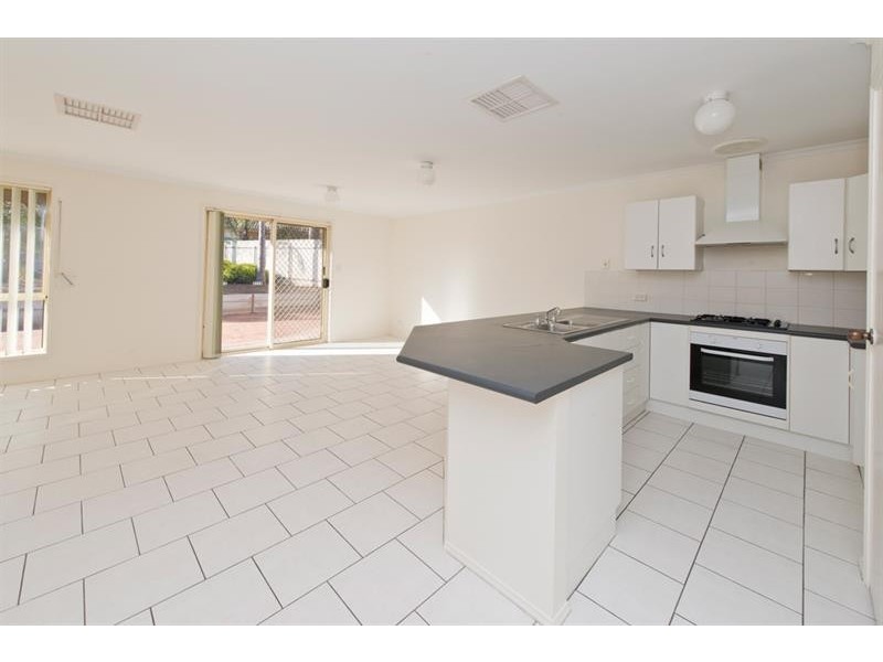 2B Dunmore St, Blair Athol SA 5084