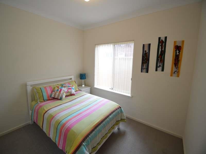 38 Ramsay St, Hillcrest SA 5086