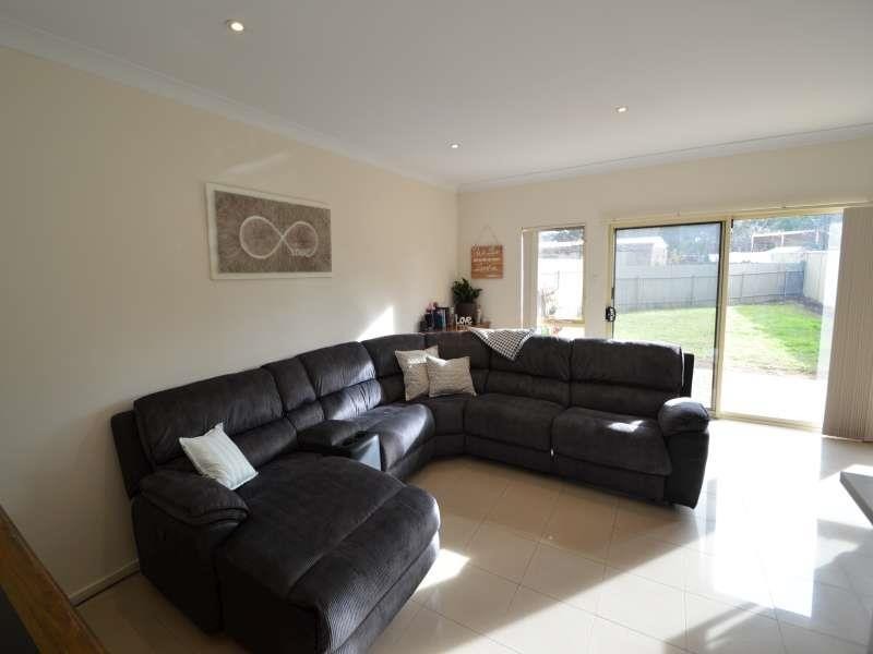 38 Ramsay St, Hillcrest SA 5086