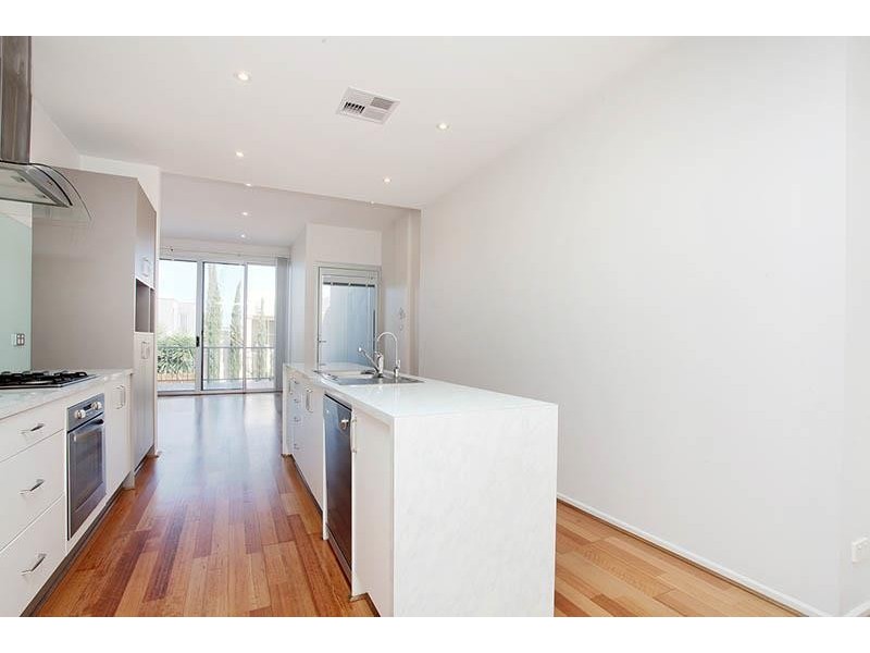 3 Azores Ct, Mawson Lakes SA 5095