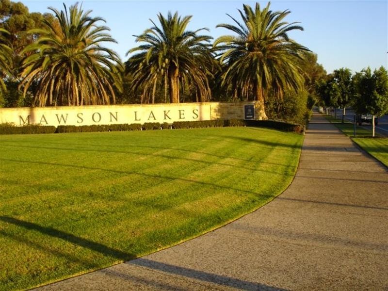 3 Azores Ct, Mawson Lakes SA 5095