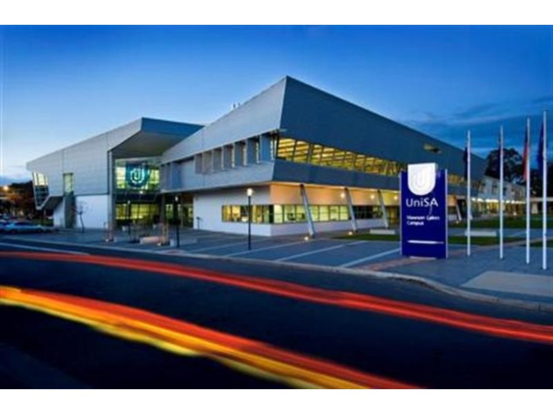 3 Azores Ct, Mawson Lakes SA 5095