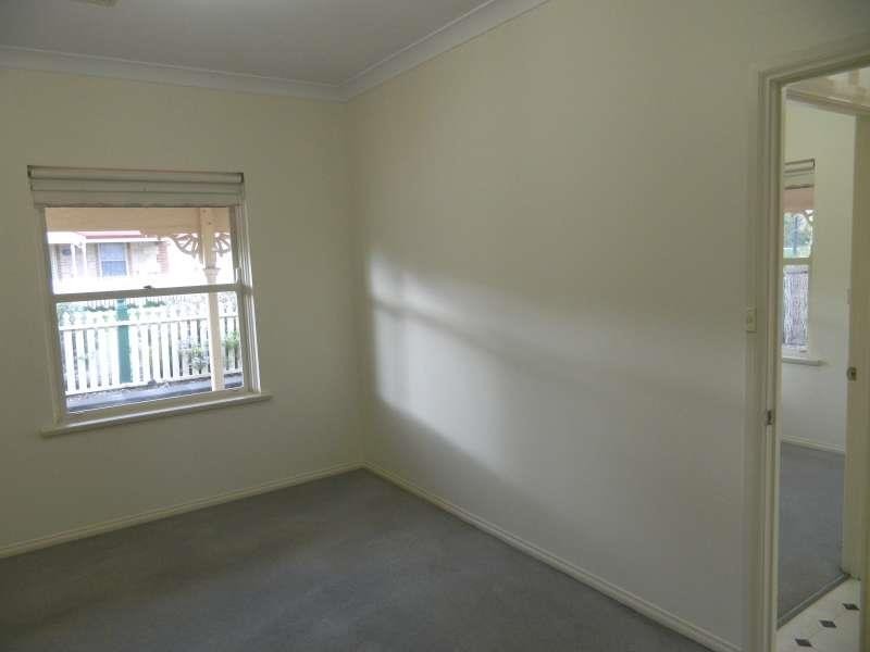 21 Chatswood Gr, Golden Grove SA 5125