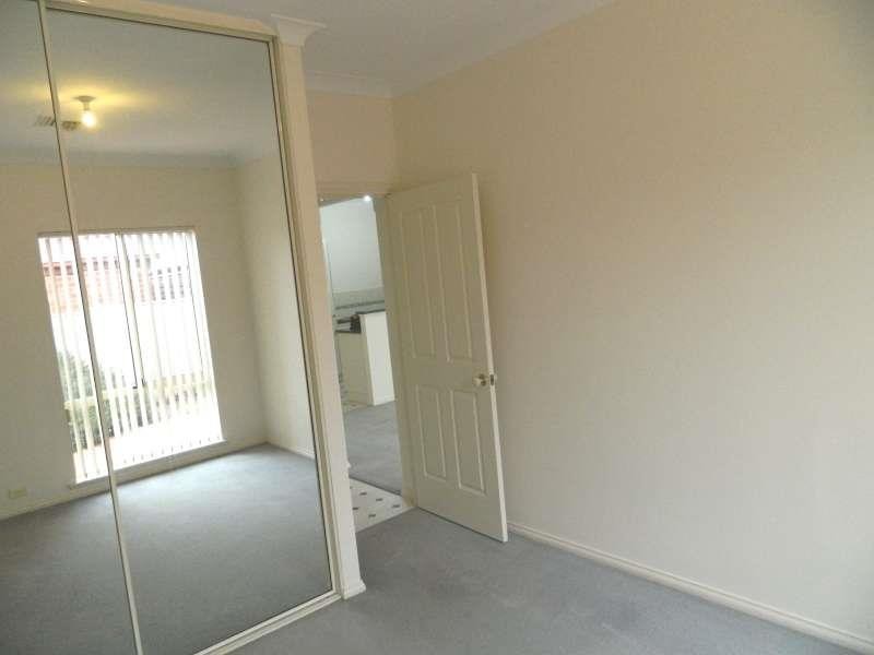 21 Chatswood Gr, Golden Grove SA 5125