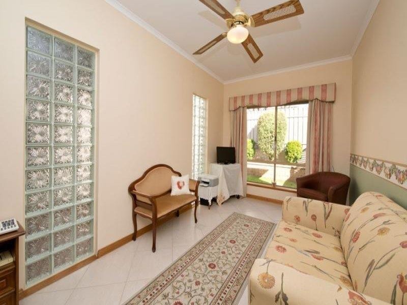 1A Marian Pl, Prospect SA 5082