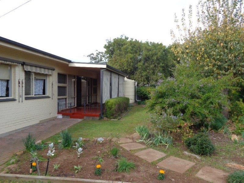 6 Gould St, Para Hills SA 5096