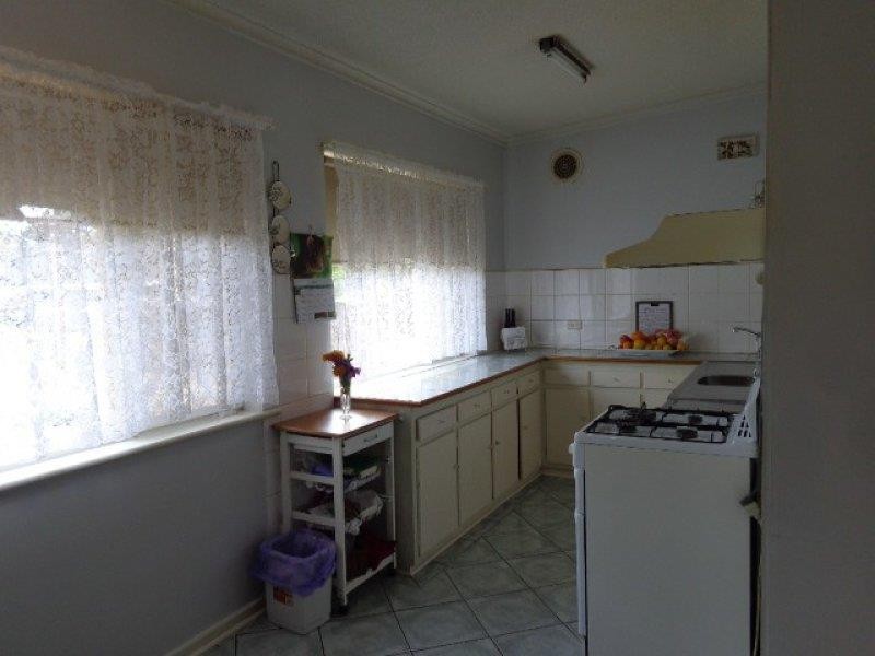 6 Gould St, Para Hills SA 5096