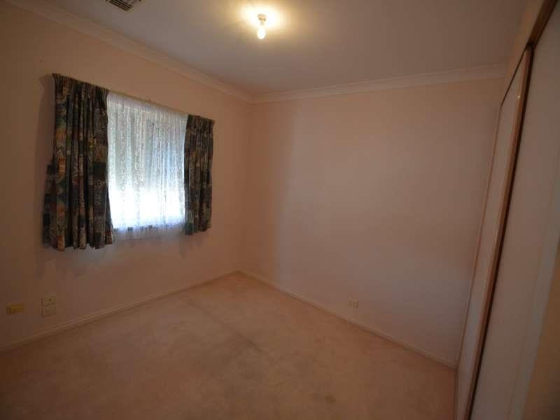 1 Derwent Avenue, Rostrevor SA 5073