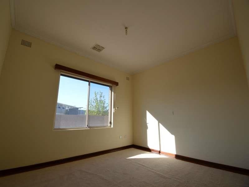 2/417 Churchill Rd, Kilburn SA 5084