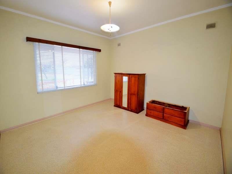 18 Johnson St, Royal Park SA 5014