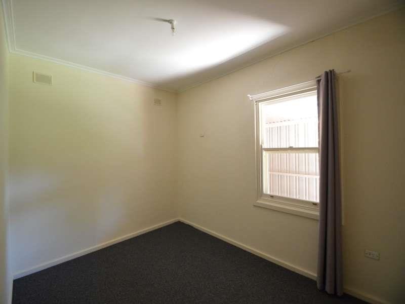 14 Winklebury  Road, Elizabeth Vale SA 5112