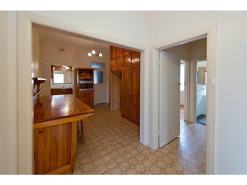 60 Barnes Ave, Magill SA 5072