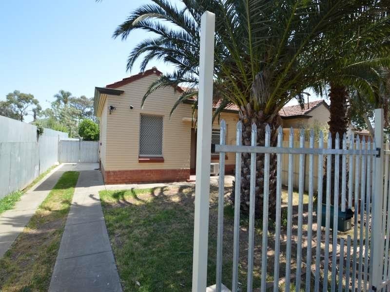 1  Tobruk Ave, Kilburn SA 5084