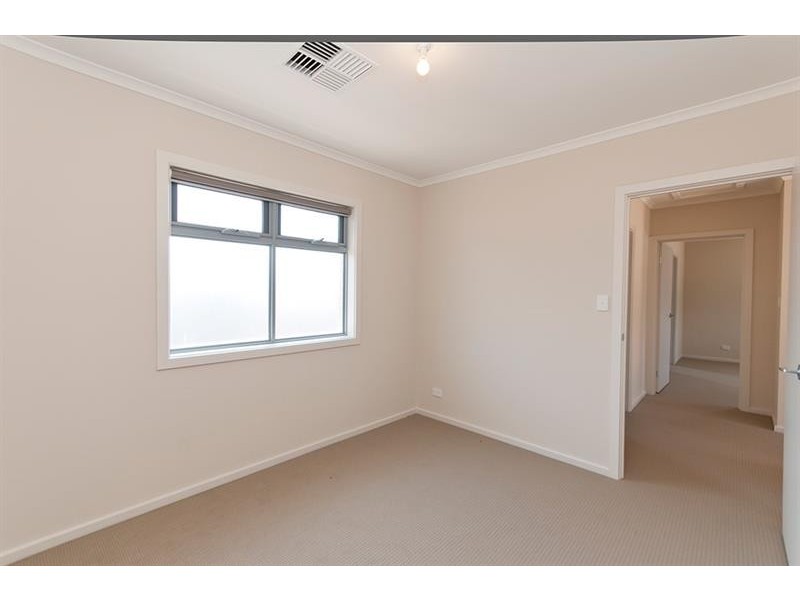 9/107 Hunter  Cres, Salisbury North SA 5108