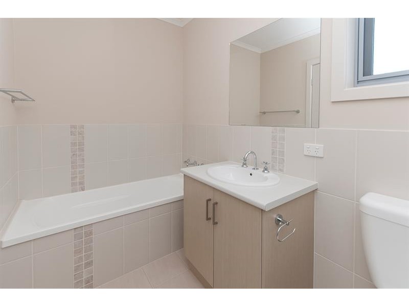 9/107 Hunter  Cres, Salisbury North SA 5108