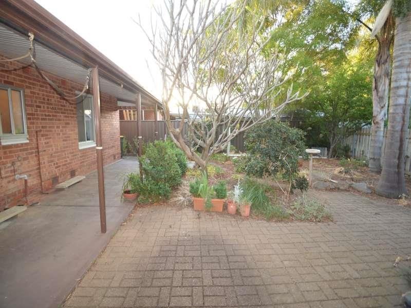 8 Jaffrey  St, Blair Athol SA 5084