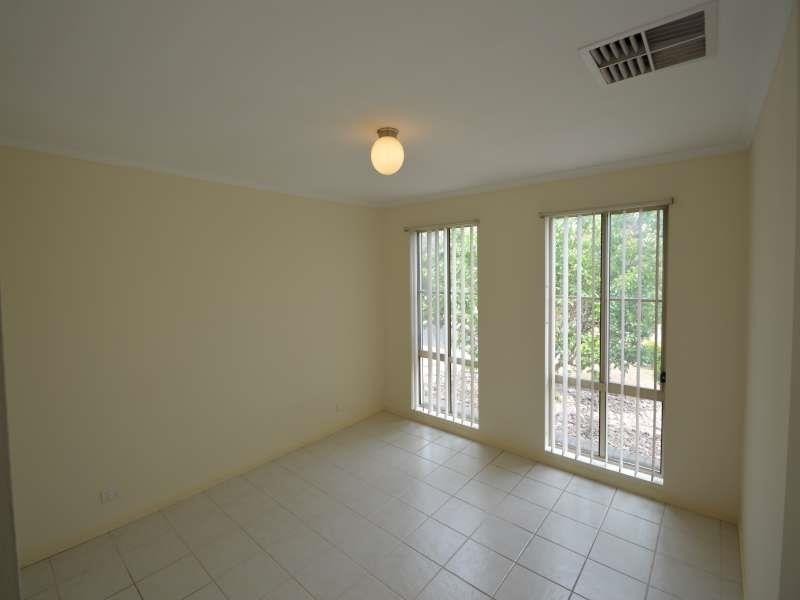 7 Bluestone  Drive, Walkley Heights SA 5098